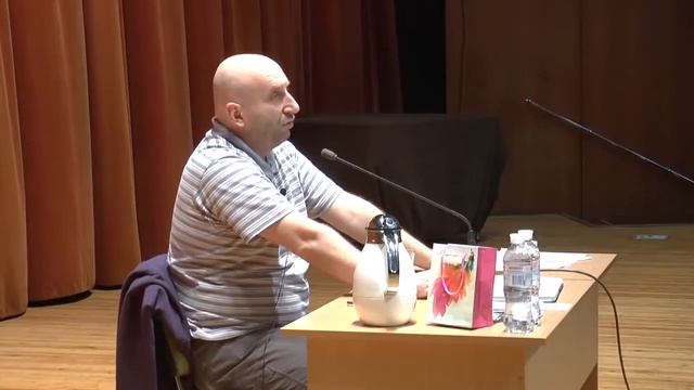 Сатья отвечает на вопрос Юли (Муж против моих отношений с другом - геем) | Fabrika by Revanchenko смотреть онлайн