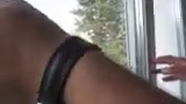 Сломанное пластиковое окно смотреть онлайн