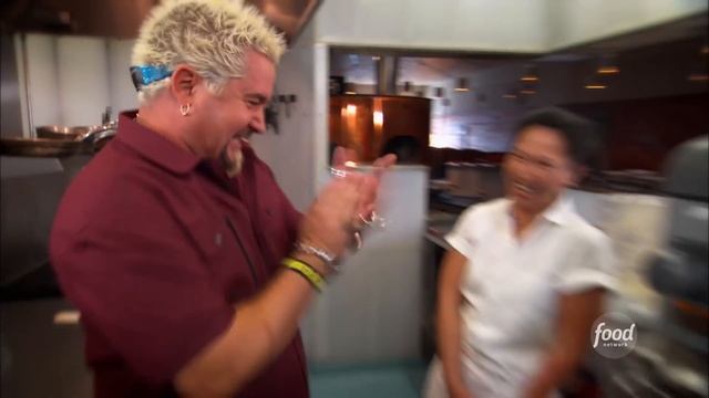 NOT Average Sausage & Pepperoni Pizza | Diners, Drive-ins and Dives with Guy Fieri | Food Network смотреть онлайн