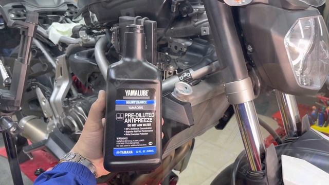 Замена масла Yamaha MT07 смотреть онлайн