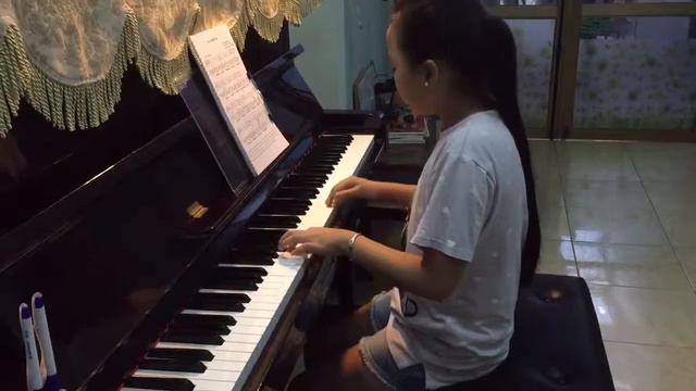 Katyusha Piano | Minh Hằng Piano смотреть онлайн