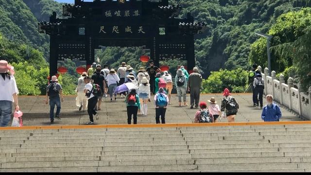 【山西遊之一】西安 + 華山 ：20190521 22 China Shanxi Tour : Xian + Huashan смотреть онлайн