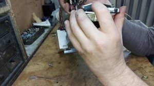 Как заменить шестерню привода челнока на швейной машине своими руками