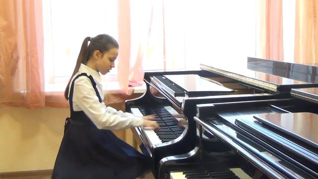 Цветкова Аксинья, 13 лет, Э. Григ "Бабочка". смотреть онлайн