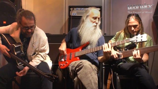 JoStLe @ the Warwick booth during Musikmesse 2012 Part 2/2 смотреть онлайн