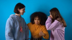 СВИДАНИЕ ВСЛЕПУЮ?Лиза Найс выбирает Леона из 5 парней?Liza Nice Лиза угадывает Леона