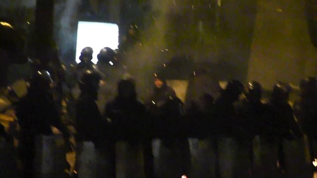 Шмат нічного гімну на Грушевського або Калино-малино, чом не процвітаєш? смотреть онлайн