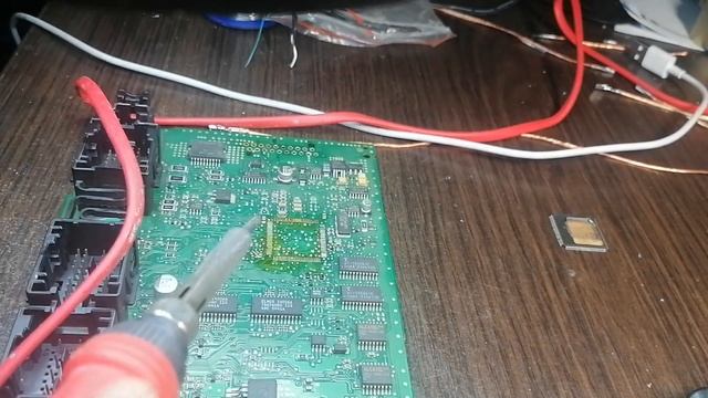 Ремонт и прошивка блока комфорта BSI Peugeot 307 смотреть онлайн
