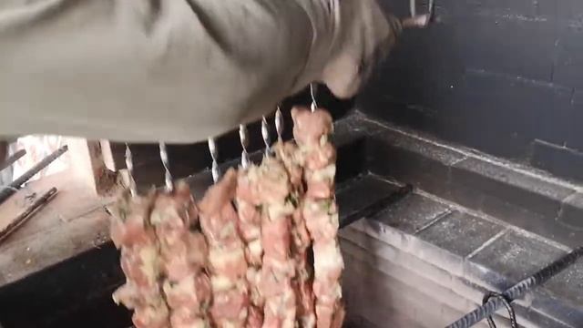 Тандырный Армянский Шашлык из тонира, смотреть онлайн