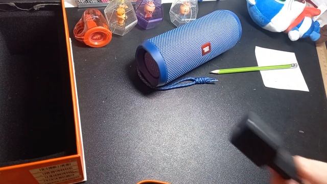показываю колонку JBL модель 4 смотреть онлайн