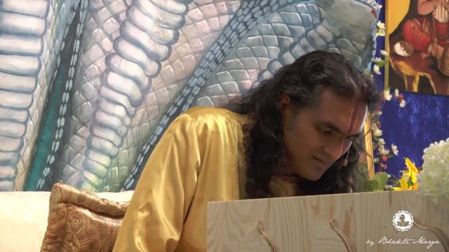 Shreemad Bhagavad Gita Verse 3.37 - Sri Swami Vishwananda смотреть онлайн