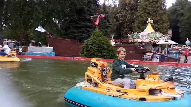 Аттракцион "Пиратские корабли". смотреть онлайн