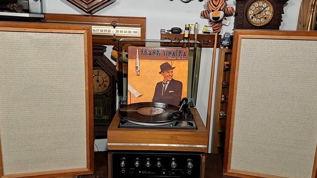 Anything Goes. Frank Sinatra. Through The Years LP Record. Sansui AU-101 Vintage Japanese Amplifier смотреть онлайн
