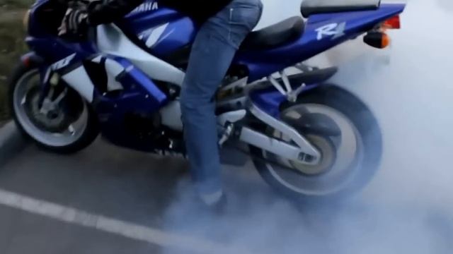 Kawasaki ZZR 1100 жжот