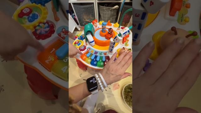 Продаю столик