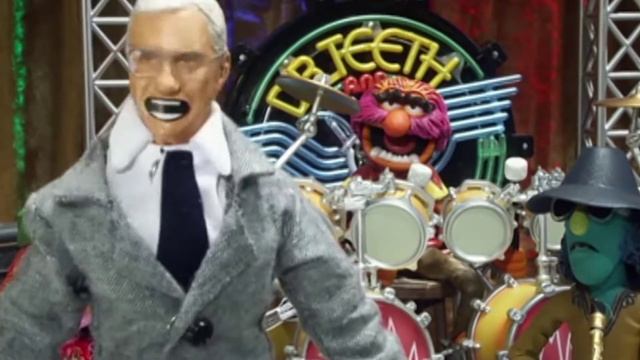 Robot chicken muppet sketch, but with invincible blood splatter title card смотреть онлайн