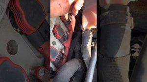 Замена трубки ГУР Ауди а6с6 2.4 BDW