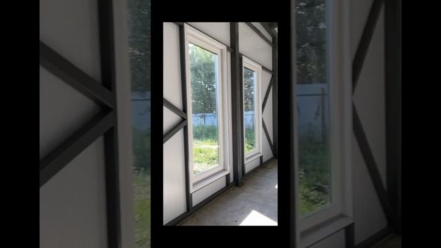 Новый видеообзор на стильный гараж из сендвич панелей в Московской области