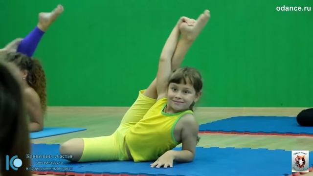 Педагог. Порядина Татьяна. Стретчинг. Школа танцев Остроуховой Ольги. смотреть онлайн