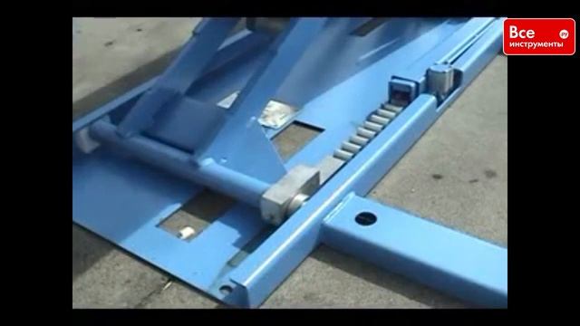 Автомобильный ножничный подъемник AE&T F6010 смотреть онлайн