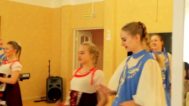 Гимназисты посетили приют Дельфин с концертом смотреть онлайн