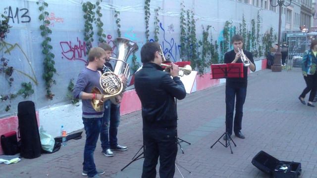 Ансамбль студентов академии им Гнесиных на Арбате смотреть онлайн