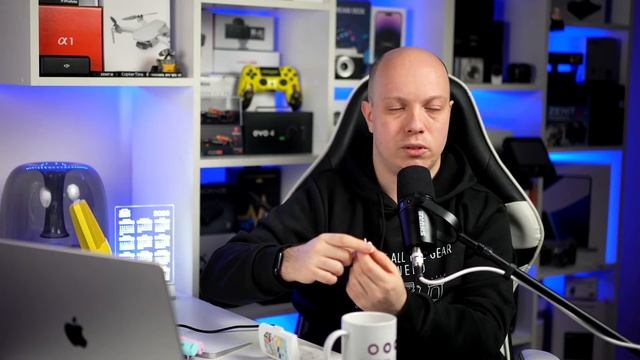 НОВОСТИ ФОТО-ВИДЕО 01.02.23 - вспышки делать не из чего, все переносят заводы, мега штатив смотреть онлайн