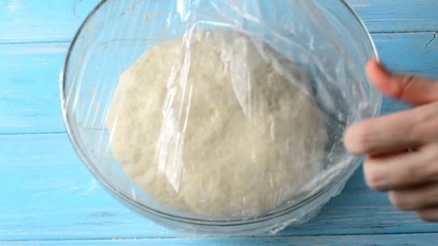 Пампушки с чесноком на сковороде. Вкуснятина из ничего. смотреть онлайн