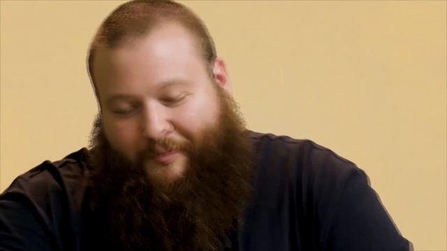 Action Bronson ХАВАЕТ и угадывает блюда азиатской кухни. Русская озвучка.