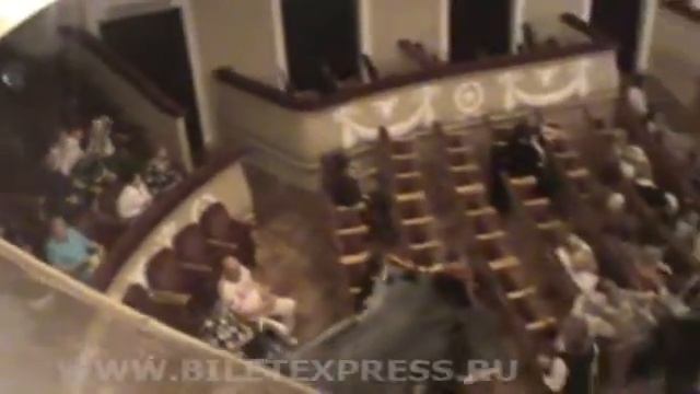 Дворец на Яузе, обор зала, зрительный зал смотреть онлайн