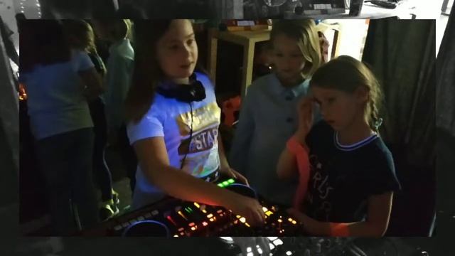 Диджеинг для детей (День Рождения Алисы 11 лет 17 01 2018) смотреть онлайн