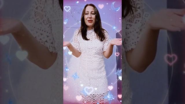 Душа - как бабочка вспорхнет - авторские стихи #shorts