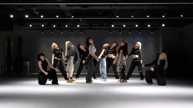 aespa 에스파 'Armageddon' Dance Practice смотреть онлайн