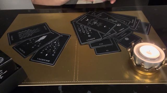 ⚡️Его ПОВЕДЕНИЕ с Вами И с Другими ЖЕНЩИНАМИ? ?⚡️#тарорасклад #тароонлайн #гадание #тарорасклад