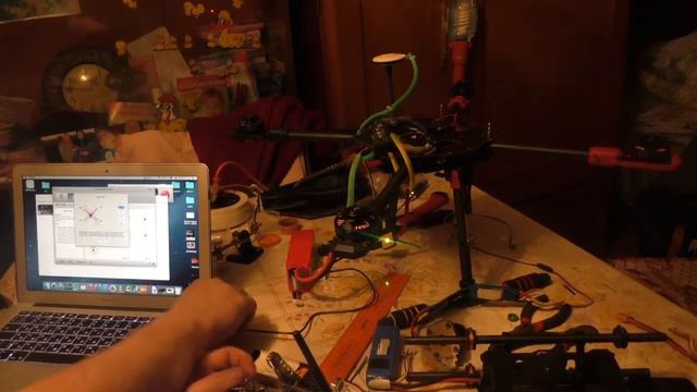 Naza V2 не запускаются движки