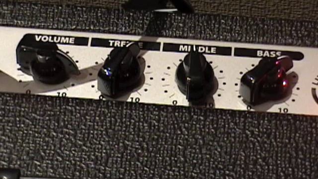 Blackheart Little Giant guitar amplifier demo with SG смотреть онлайн