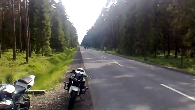gsxr 750 k6 vs cbr 1000rr смотреть онлайн
