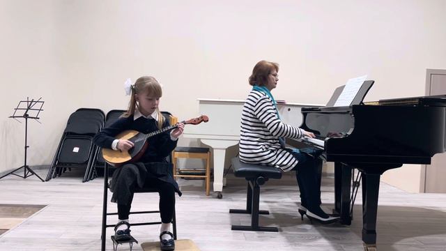 «Зимние мелодии» Королева София (7 лет) смотреть онлайн