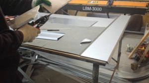 изготовление угла цокольного отлива