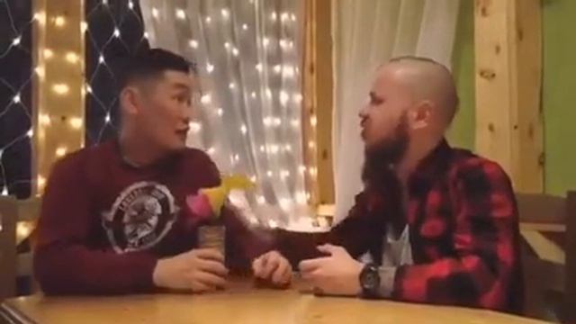 Друзья не всегда выручают смотреть онлайн