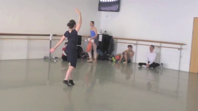 Balancé En Tournant (Pas De Valse): Ballet Class Tutorial (intermediate) смотреть онлайн
