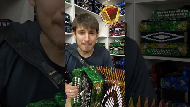 Проверено временем: "Комбайнеры" Растеряева на шуйской гармошке! #купитьгармонь #гармонь смотреть онлайн