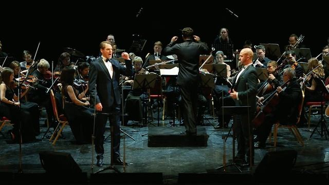 Тенор VS Баритон - Иван Ожогин и Дмитрий Янковский