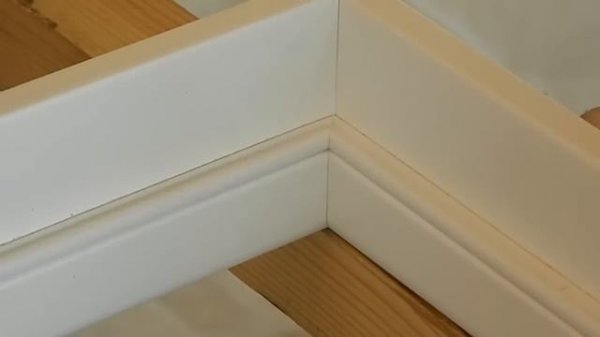 Двери Dariano белая эмаль. Капители. Работа с эмалью.