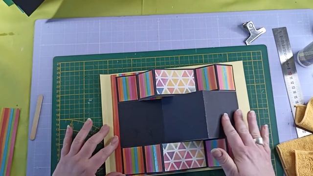 ?TUTO ALBUM (page 2) album pep's style JUNK JOURNAL HIPPIES rétro #diy #scrap #tuto #album #action смотреть онлайн