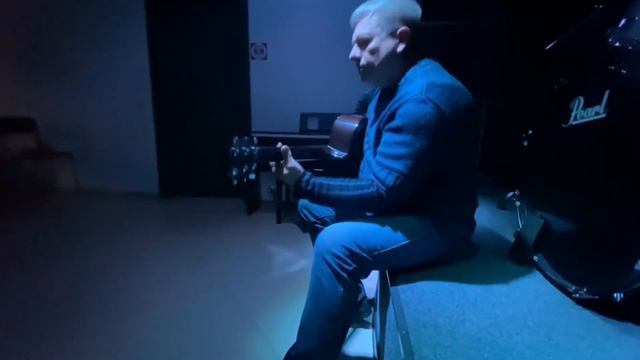 "Летать высоко" слова, музыка А. Почкаева смотреть онлайн