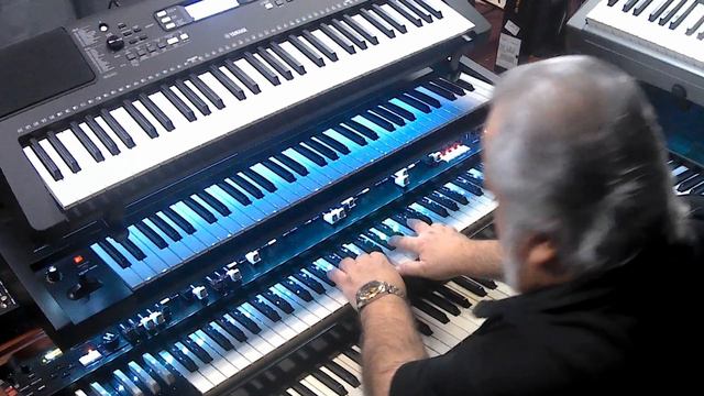 Summer Wind (Frank Sinatra) OMAR GARCIA - HAMMOND ORGAN & KEYBOARDS смотреть онлайн