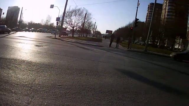 Тюмень ,треск ,машины пробки Широтная! смотреть онлайн