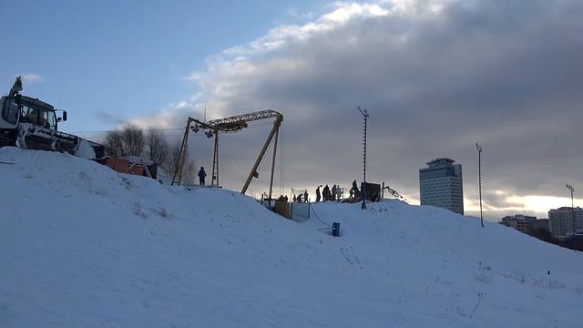 Горнолыжный склон в Крылатском Лата Трэк смотреть онлайн