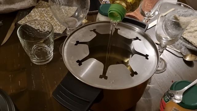 СЕМЕЙНОЕ РОЖДЕСТВО - Что ЕДЯТ ФРАНЦУЗЫ - 13 Десертов и Теплый Дом Француженки смотреть онлайн